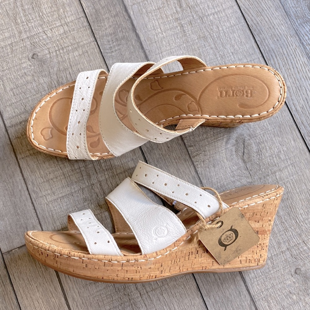 NWT Born Leather Wedge Slide 10